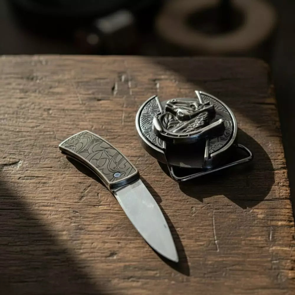 Fivela Cavalo de Aço com Canivete Secreto - Esporatto