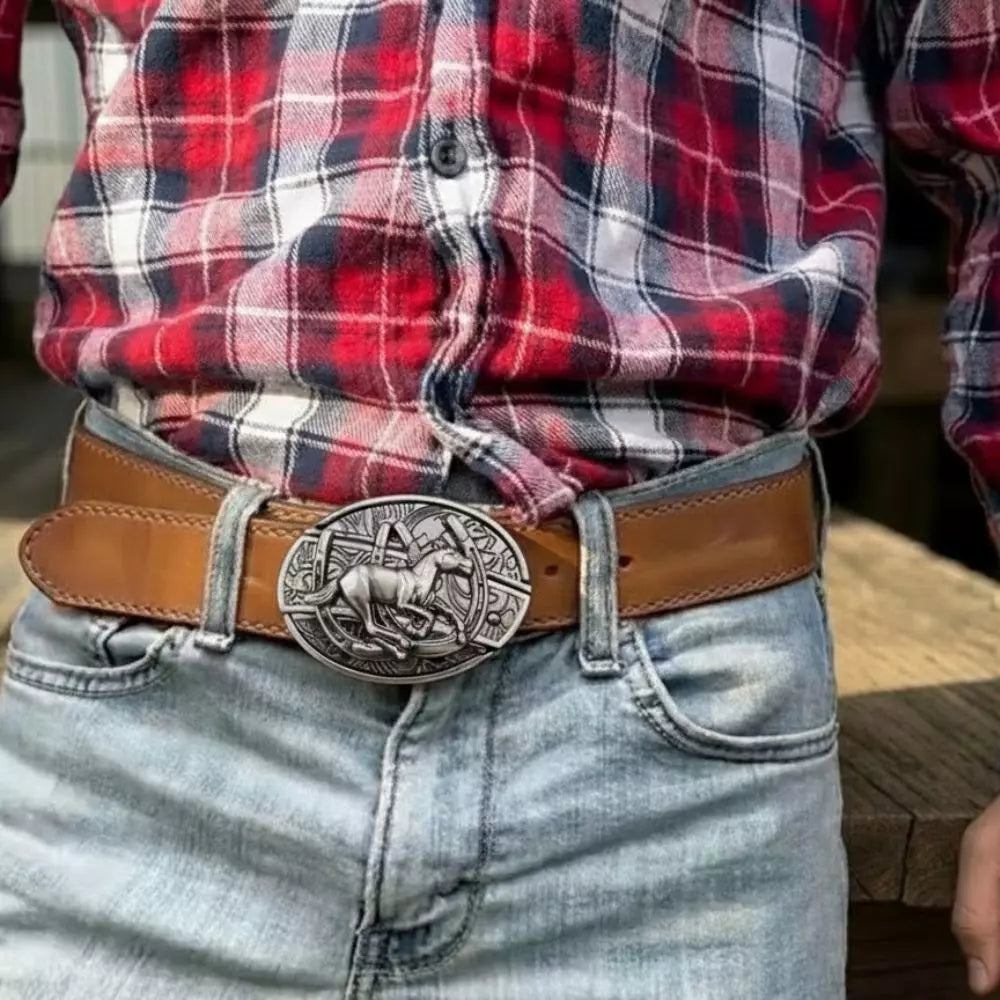 Fivela Cavalo Selvagem com Canivete Secreto - Esporatto